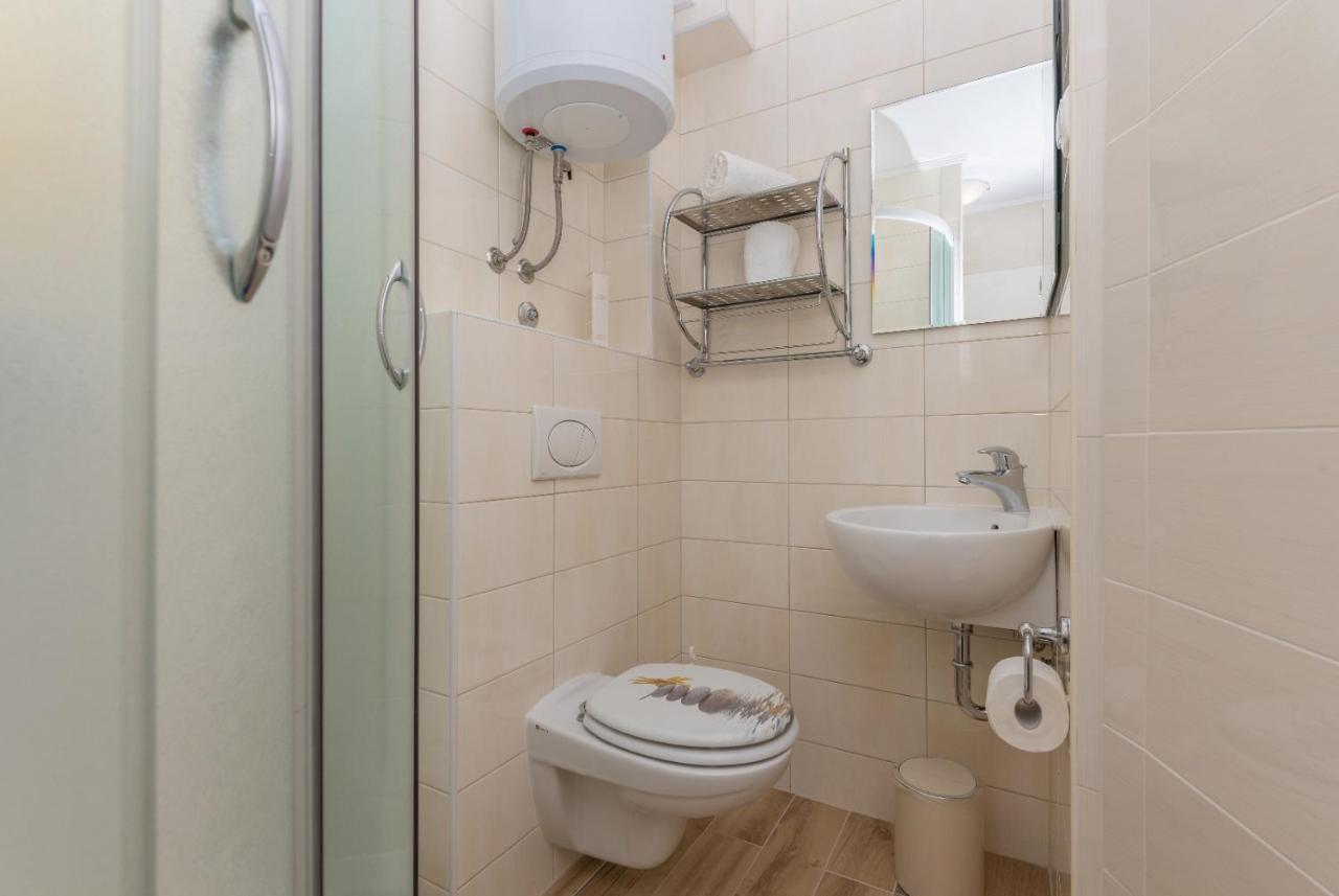 East Side Deluxe Suite ماكارسكا المظهر الخارجي الصورة