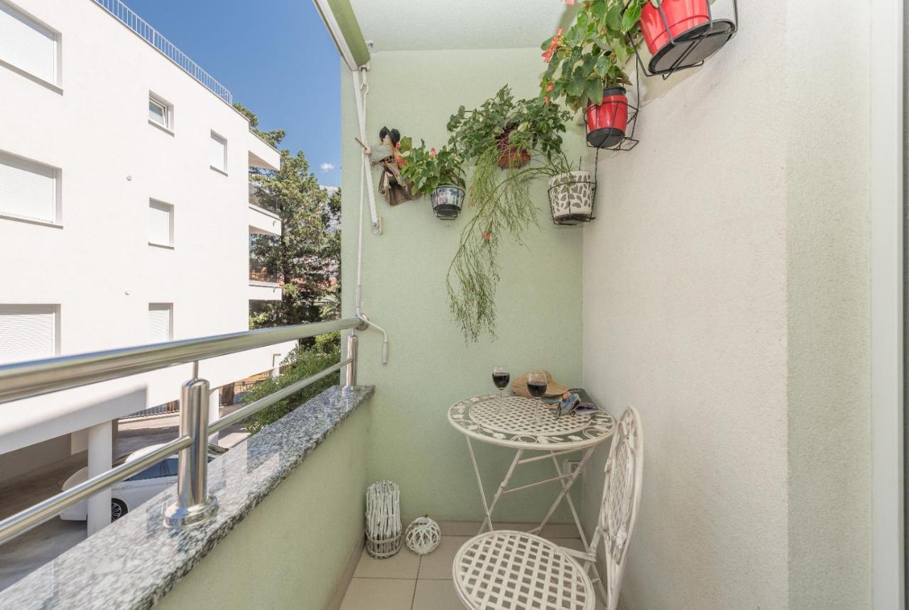 East Side Deluxe Suite ماكارسكا المظهر الخارجي الصورة