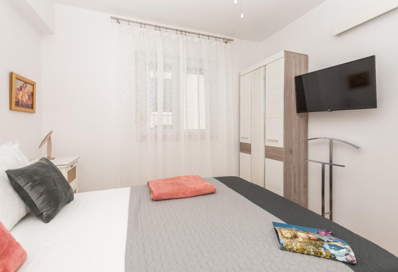 East Side Deluxe Suite ماكارسكا المظهر الخارجي الصورة