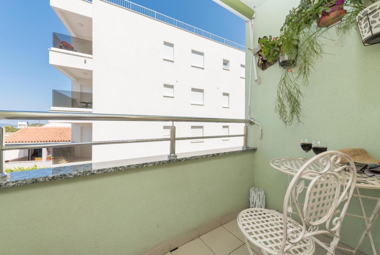 East Side Deluxe Suite ماكارسكا المظهر الخارجي الصورة